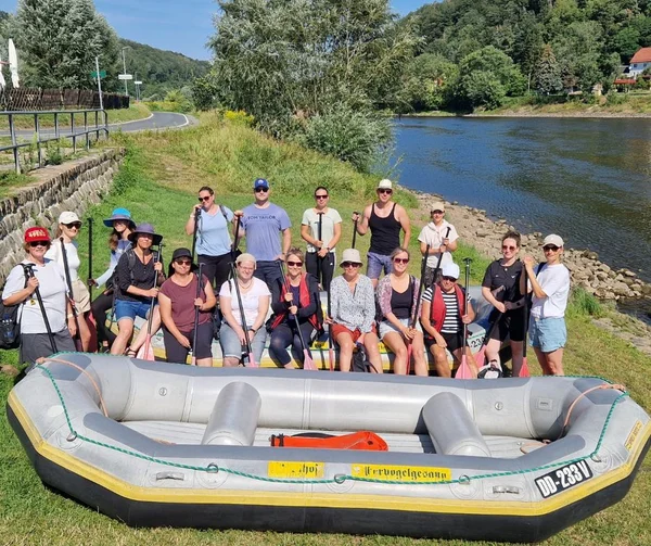 EIPOS Team unterwegs auf der Elbe